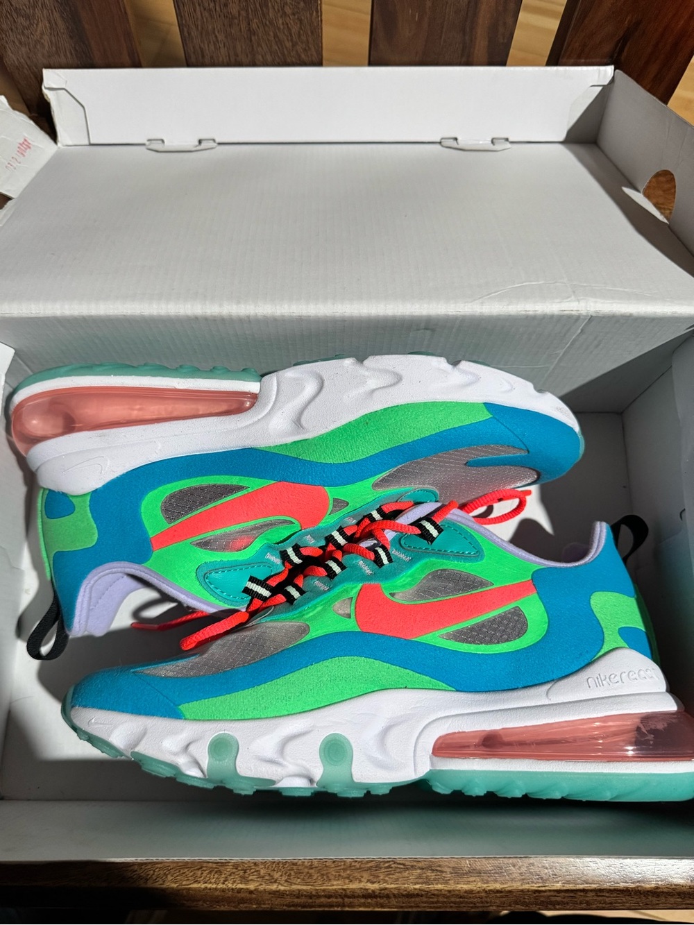 Nike Air Max 270 React